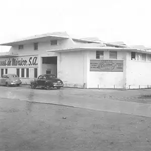 Fachada de las instalaciones de Barnes de México.