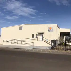 Edificio con el logotipo de Barmesa Pumps.